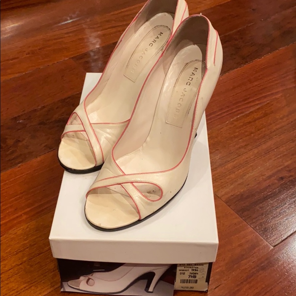 Marc jacobs women shoes sandals ivory 7.5 pink